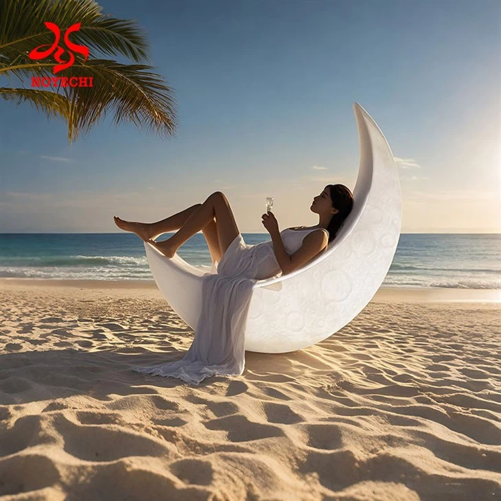 HOYECHI Factory Large Illuminated Moon Shape Motif Light For Beach And Commercial Place Decoration