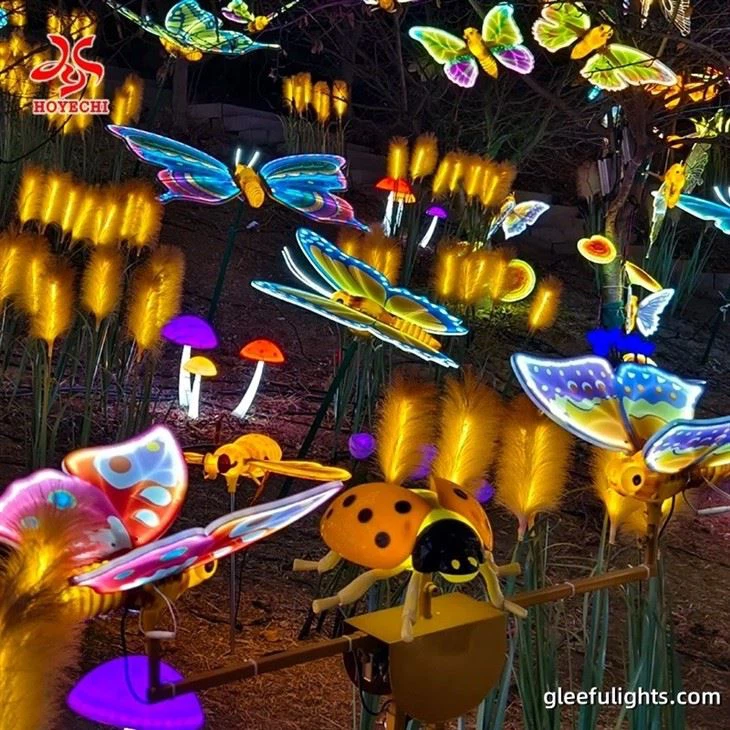 HOYECHI Illuminated Dynamic Vivid Insect Bee And Honeycomb 3D Motif Light For Scenic Area Lighting
